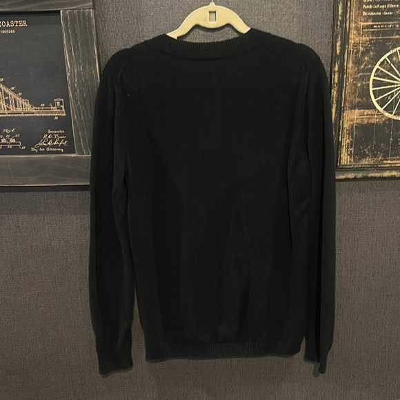 Lacoste Women’s %100 cotton Sweater, sz 42 (med-large) Black - Picture 3 of 4